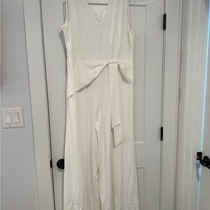 VENUS Ivory Sleeveless Jumpsuit